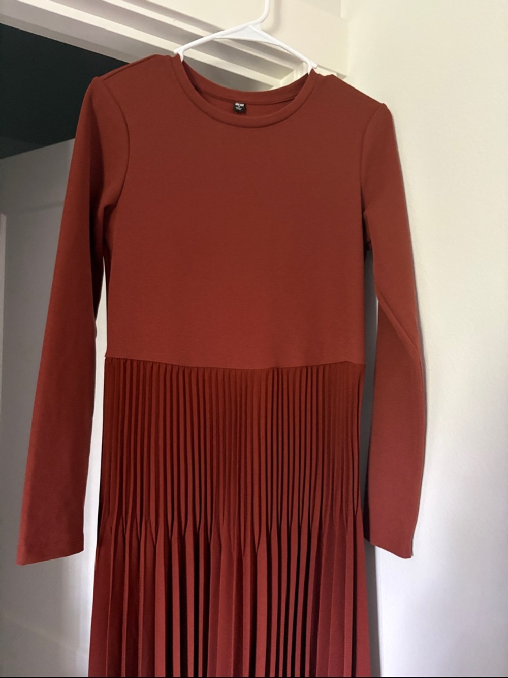 EUC [Uniqlo] Pleated Long Sleeve Combination Tiered Flared Dress Brown Women’s M - Picture 9 of 14